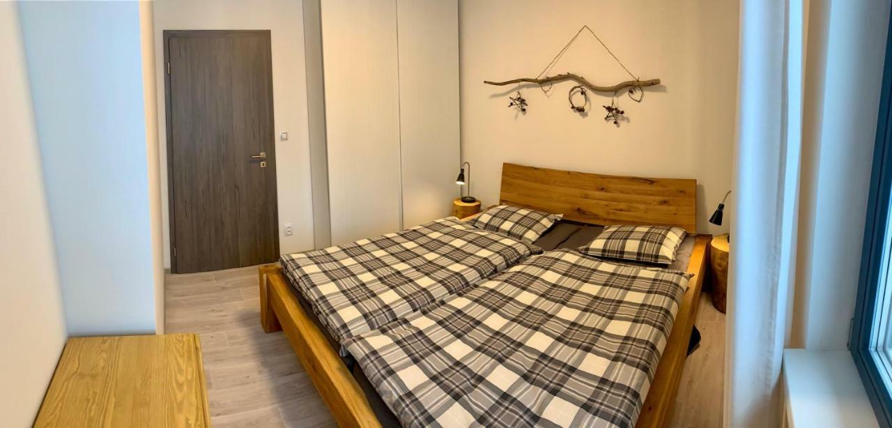 Apartmány BD Boží Dar Esterno foto
